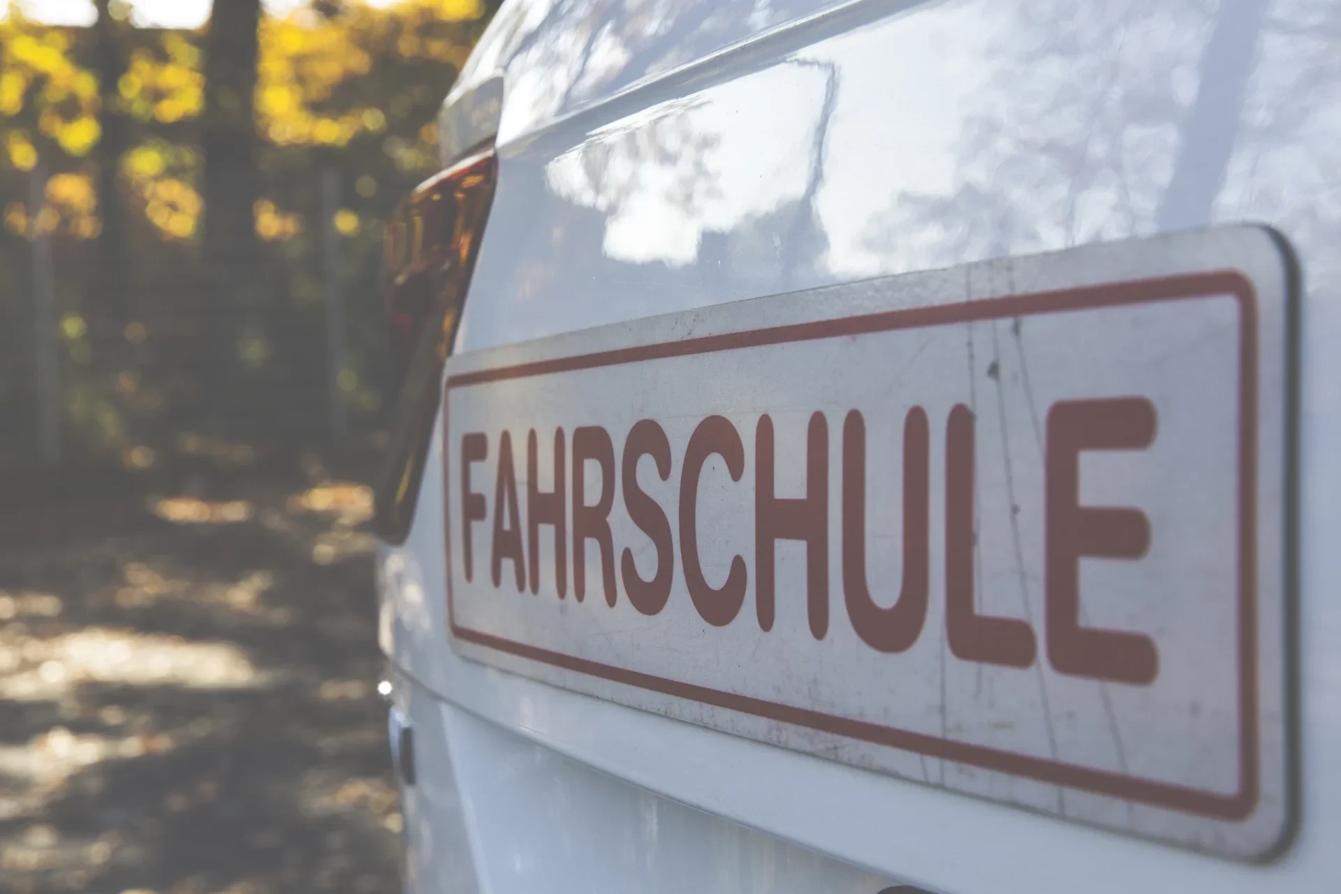 Fahrschule für Führerschein Klasse AM: Ausbildung für Mopedauto und 45-km/h-Leichtkraftfahrzeug
