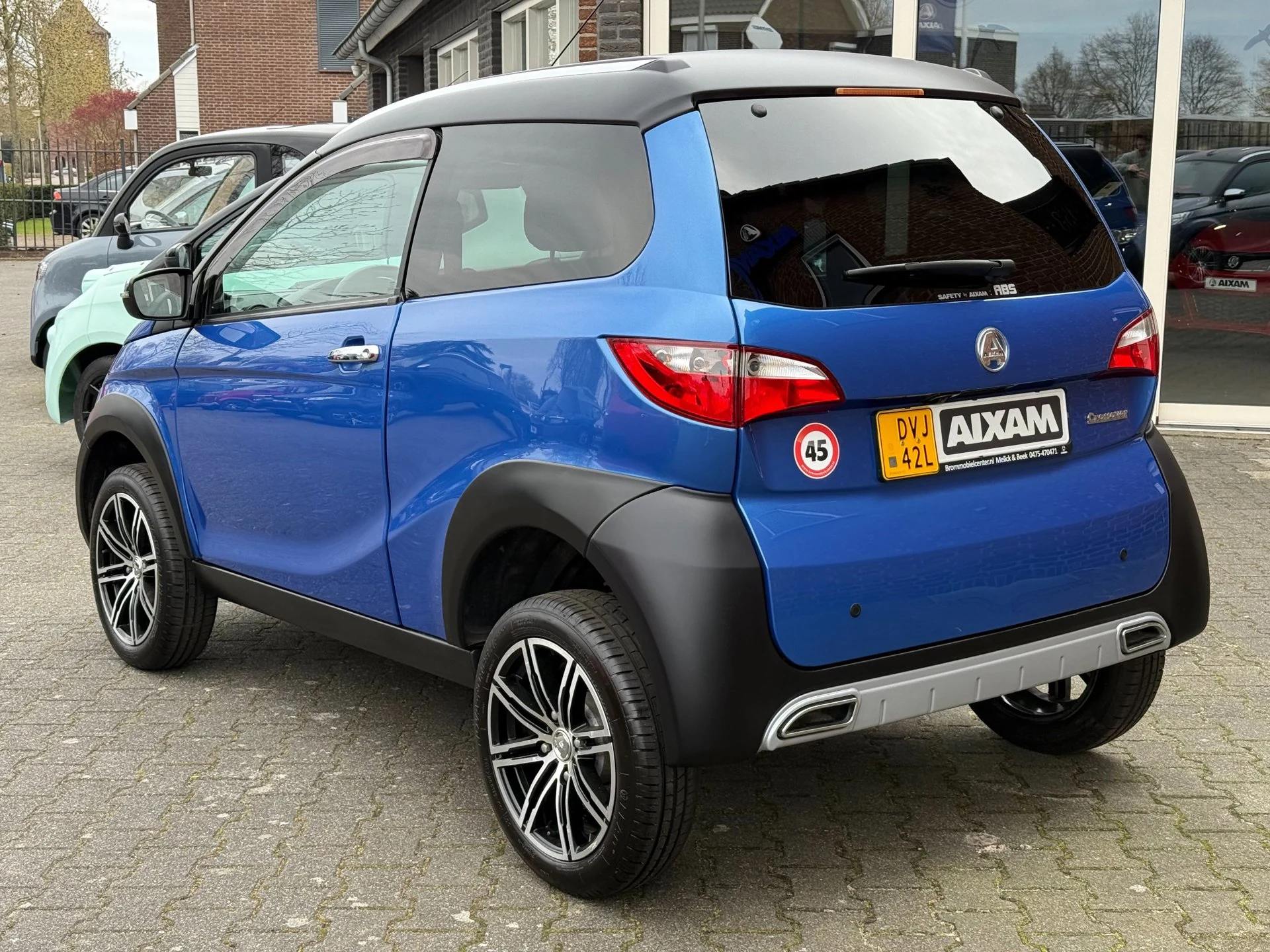 Crossover Premium 2019 2019 – Fahrzeugbild 2